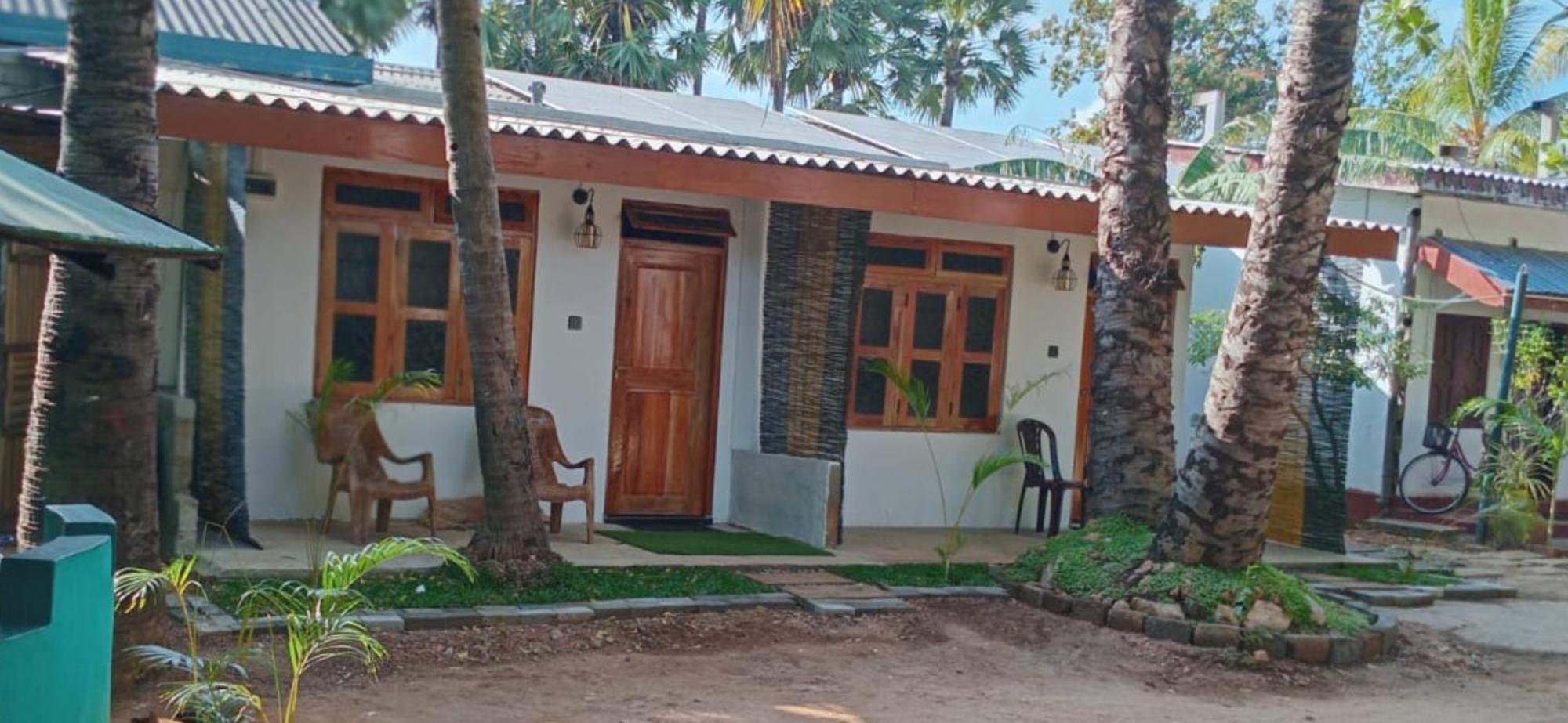 Amila Guest Otel Trincomalee Dış mekan fotoğraf