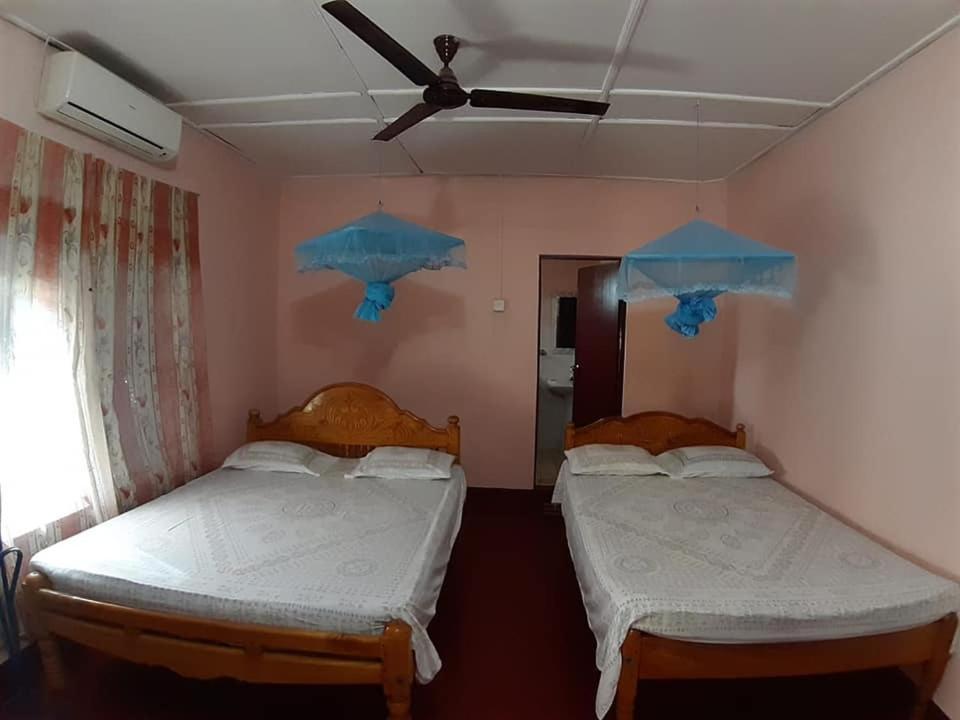 Amila Guest Otel Trincomalee Dış mekan fotoğraf