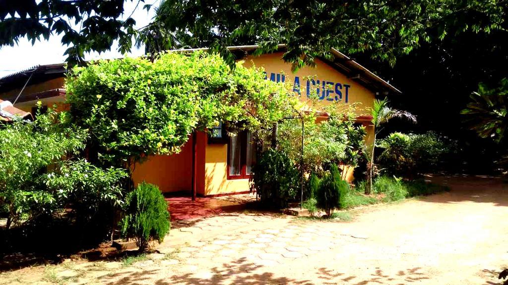 Amila Guest Otel Trincomalee Dış mekan fotoğraf