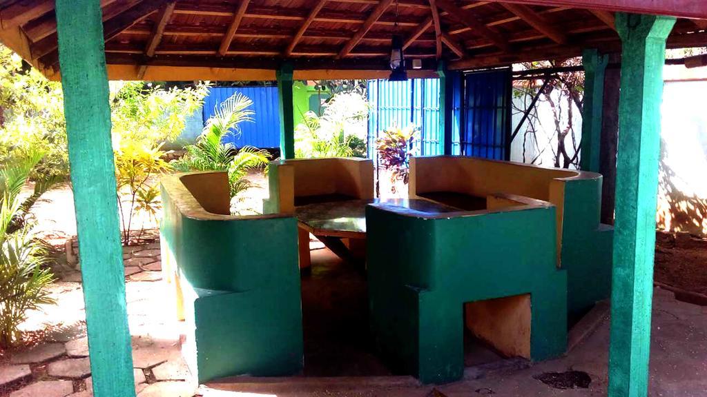 Amila Guest Otel Trincomalee Dış mekan fotoğraf